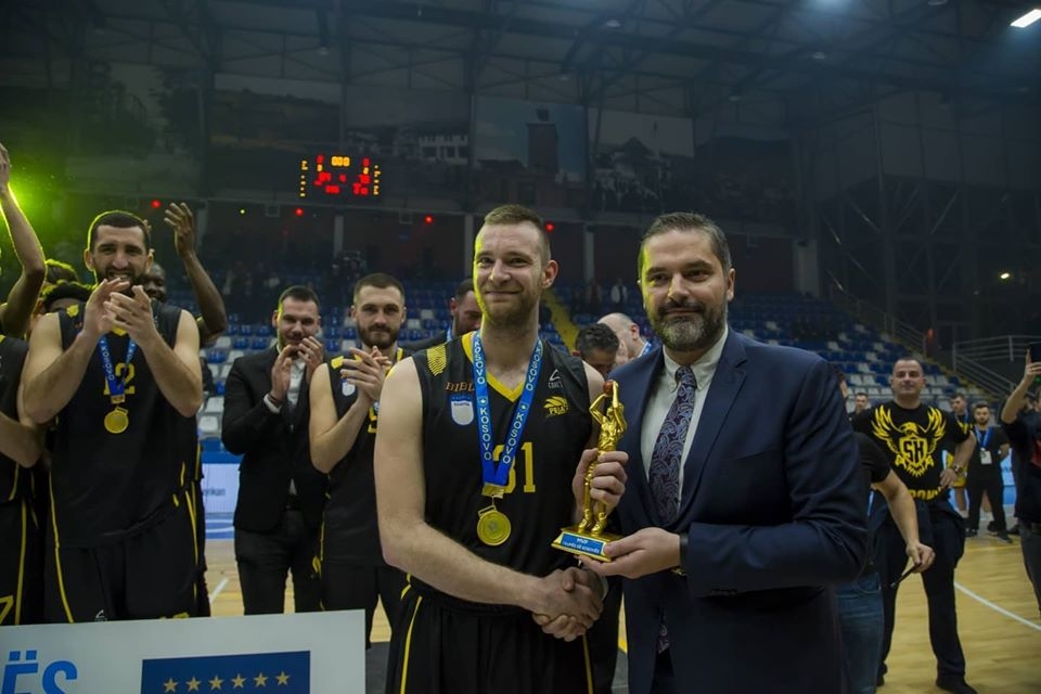 KUPA E KOSOVËS-MESHKUJT